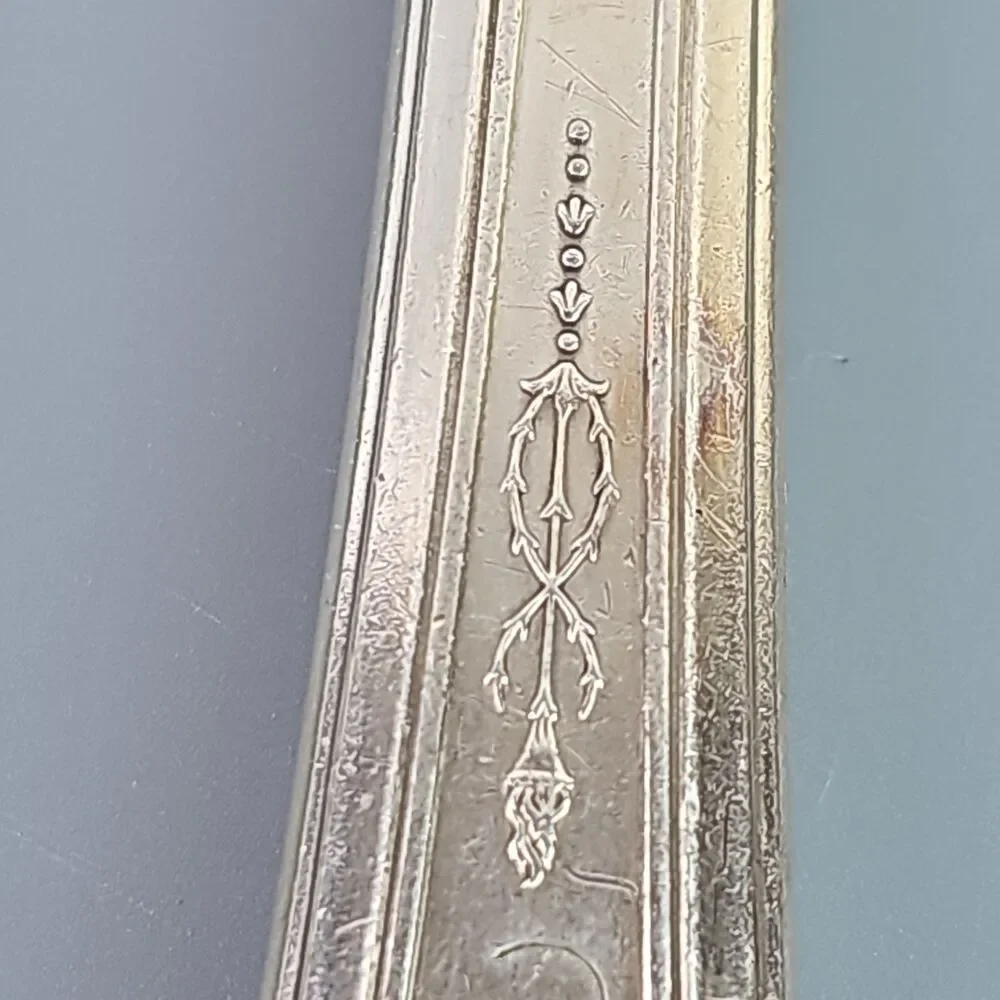 Vintage Oneida Lady Grace 1933 Tudor Silverplate 18 Pc Flatware Set Monogram J